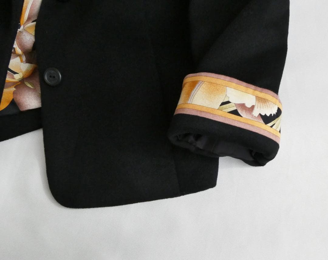 LEONARD レオナール 裏地花柄 カシミヤ テーラードジャケット LEONARD レオナール 裏地花柄 カシミヤ テーラードジャケット