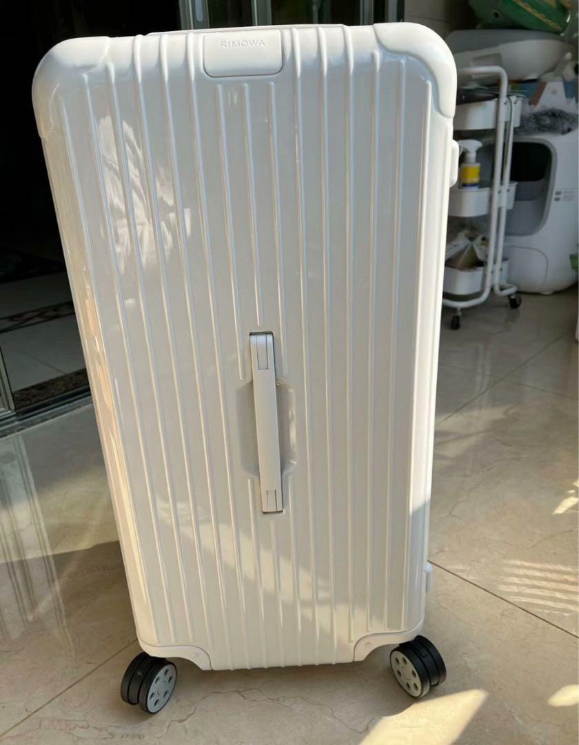 RIMOWA リモワ Essential Trunk Plus White101