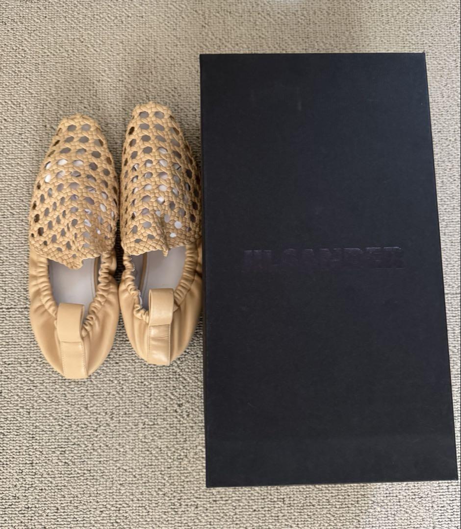 つま先スレあり　jil sander フラットシューズ　ベージュ