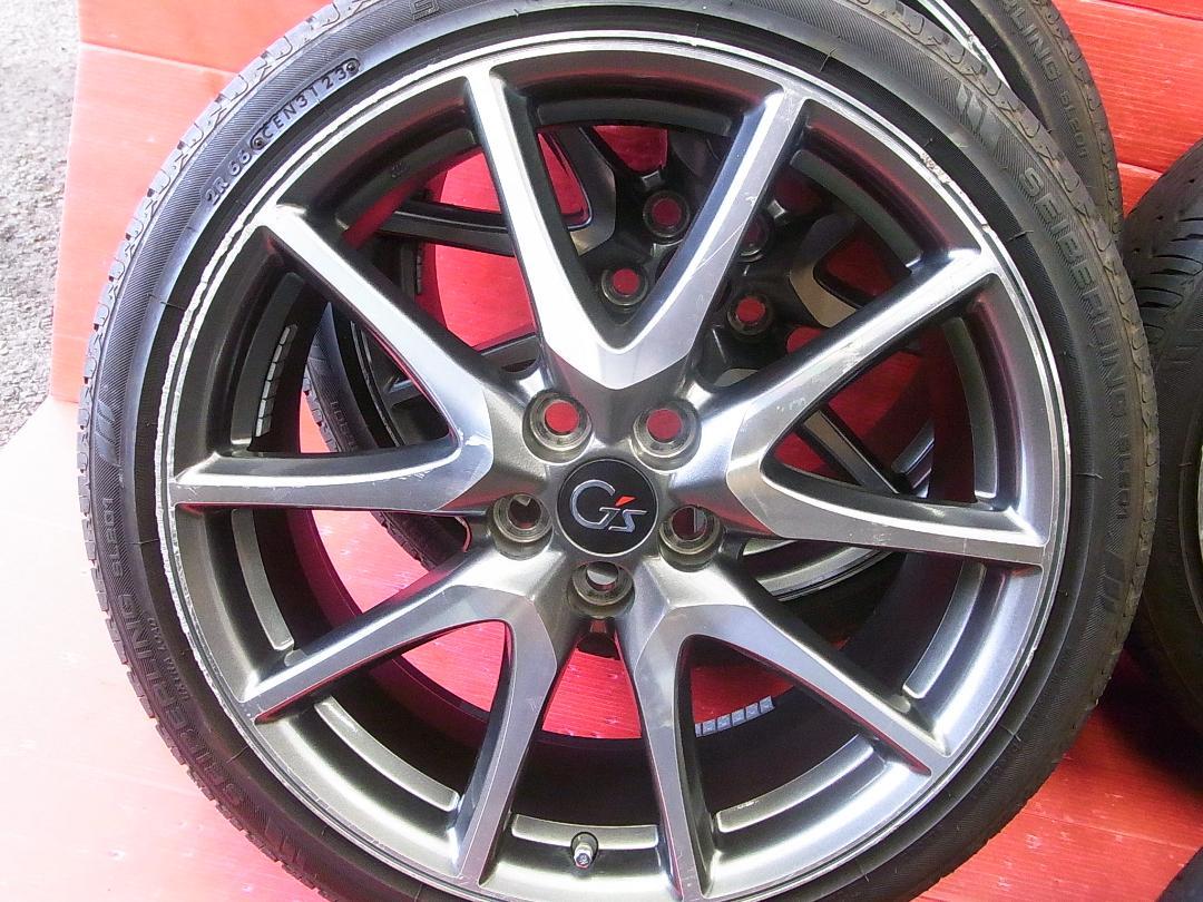 maroプリウスGs純正ホイール+セイバーリング製215/40R18タイヤ