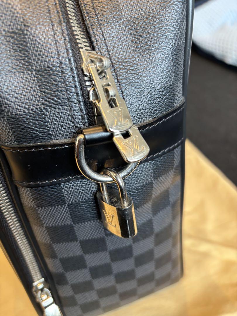 LOUIS VUITTON ダミエビジネスバッグ イカール