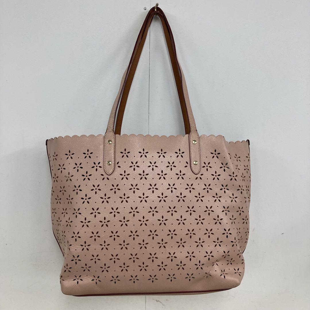 まだまだ使える❤︎ COACH トートバッグ マディソン パンチング フラワー COACH フラワーパンチング トートバッグ - メルカリ