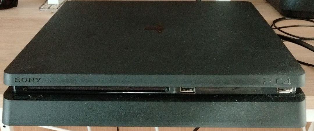 SONY PlayStation4 CUH-2000A
