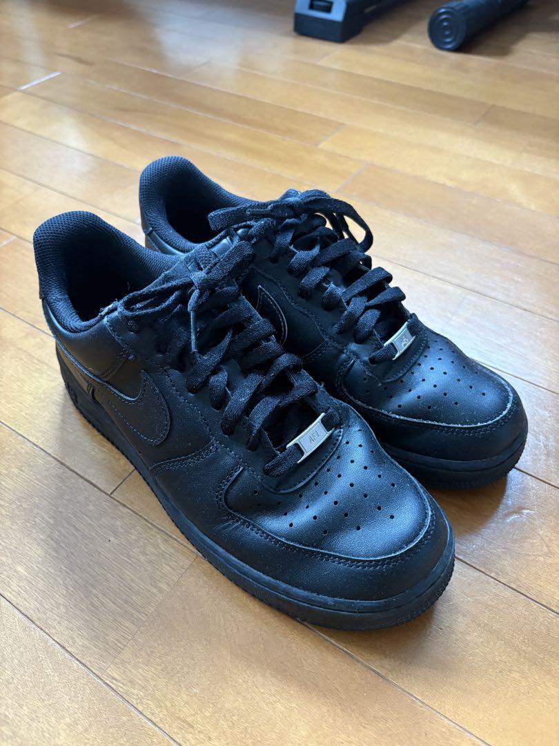 Nike Air Force 1 ブラックスニーカー
