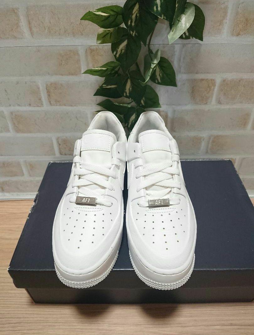 NIKE AIR FORCE 1 エアフォース1 ホワイト 23㎝ セージロー NIKE AIR FORCE 1 エアフォース1 ホワイト 23㎝ セージロー