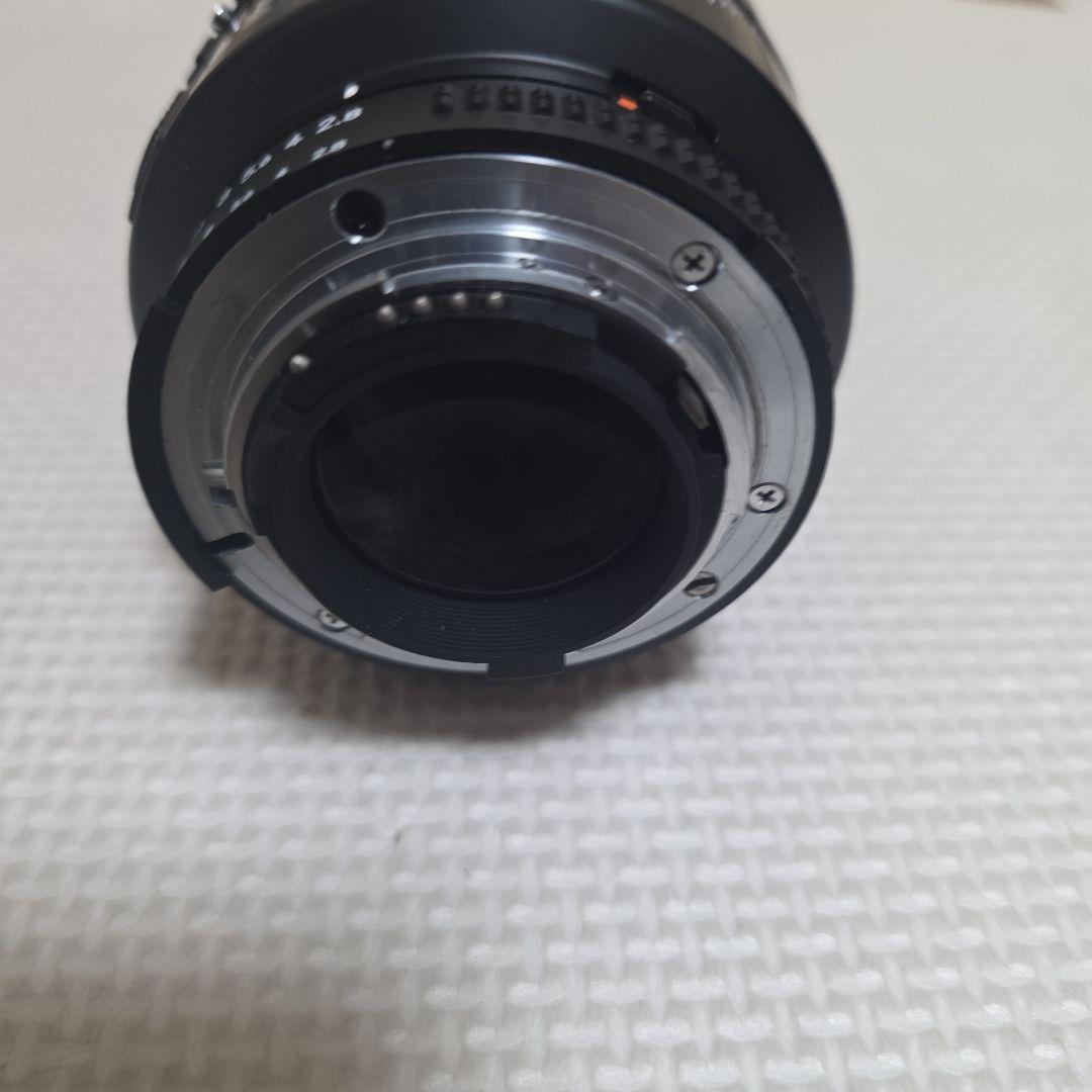 Nikon AF MICRO NIKKOR 105mm F/2.8D Nikon AF MICRO NIKKOR 105mm F/2.8D