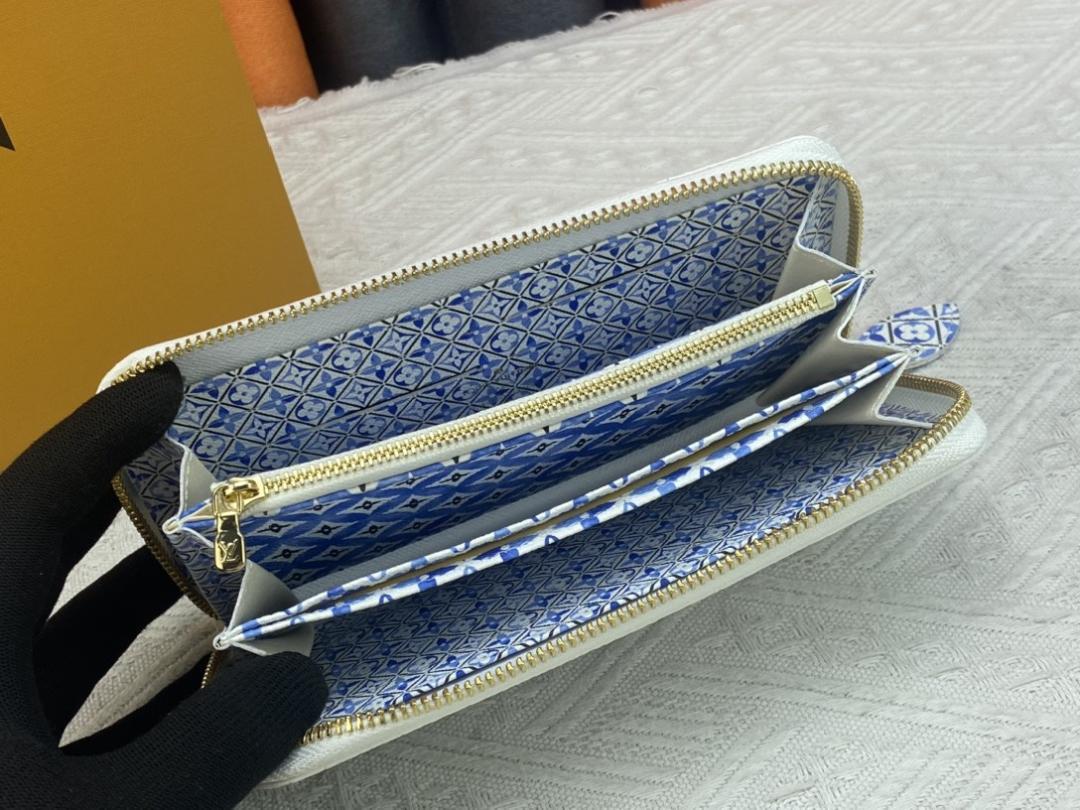 ✨【美品】Louis Vuitton 長財布 ホワイト