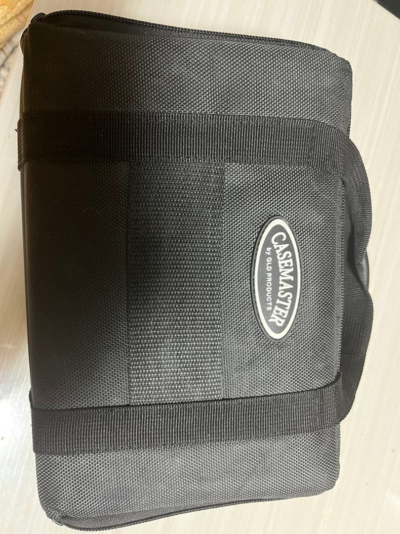 他でもだしている早い者勝ち！！】大容量ダーツケース - メルカリ