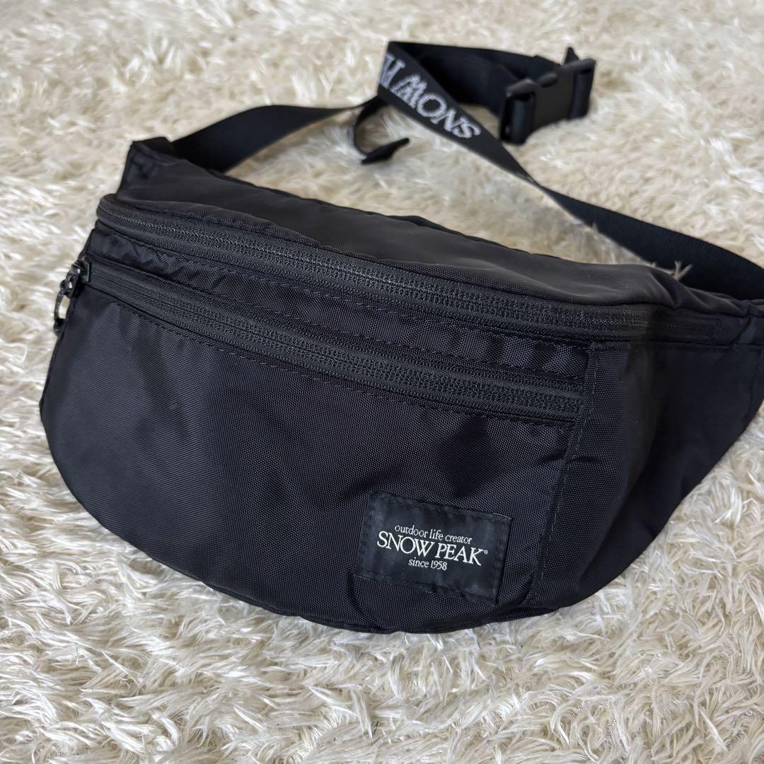 美品 スノーピーク ボディバッグ ウエストバッグ 黒 アウトドア