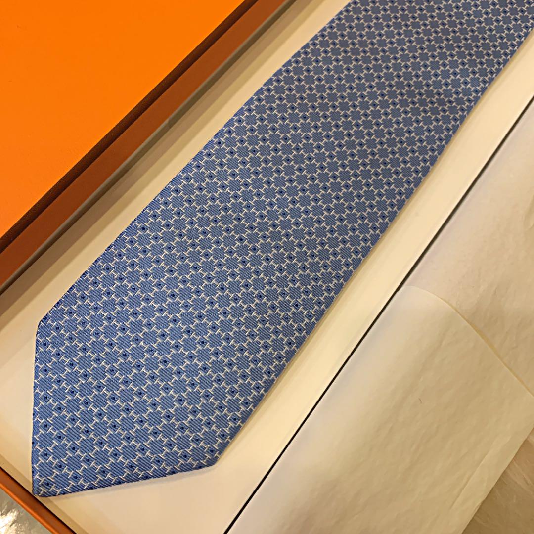 【コレクショ】 Asa様専用 エルメス Hアズレージョ オー マイ ドッグ 新品 未使用 2I8Kr-m24214865765 フェラガモ