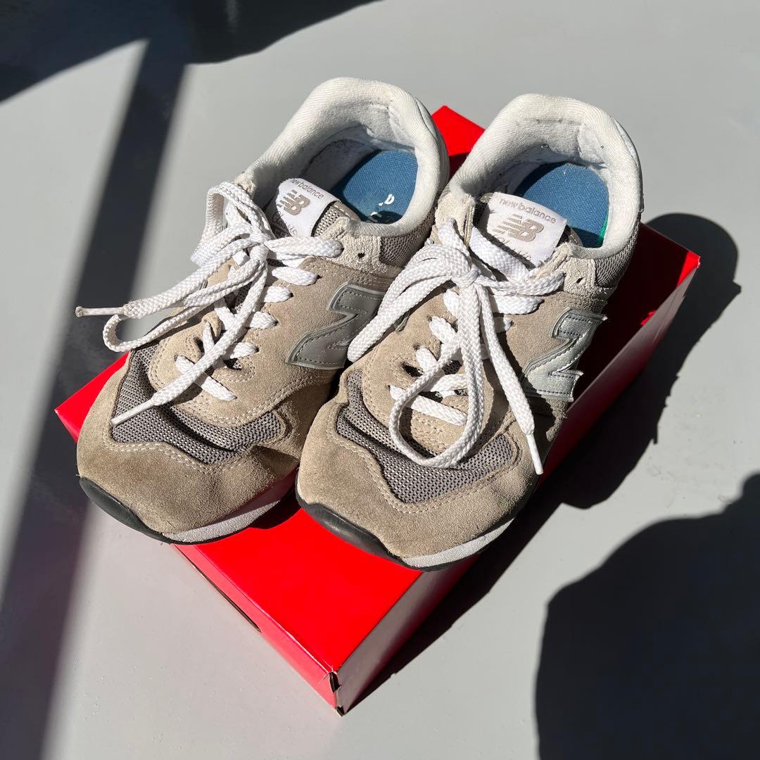 New Balance スニーカー グレー