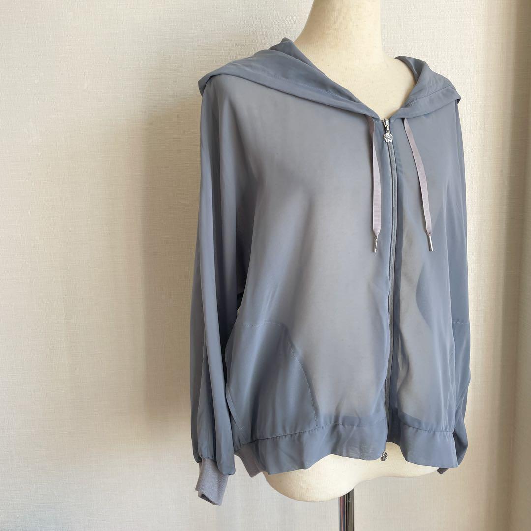INGEBORG/インゲボルグ　シフォンフードブルゾン　シアー　ブルーグレー