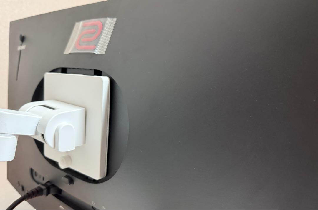 BENQ ZOWIE xl2566X+ 400hzモニター