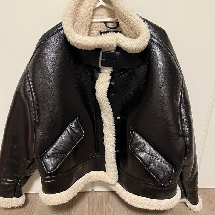 送料関税無料】 ZARAボアジャケット フライトジャケット