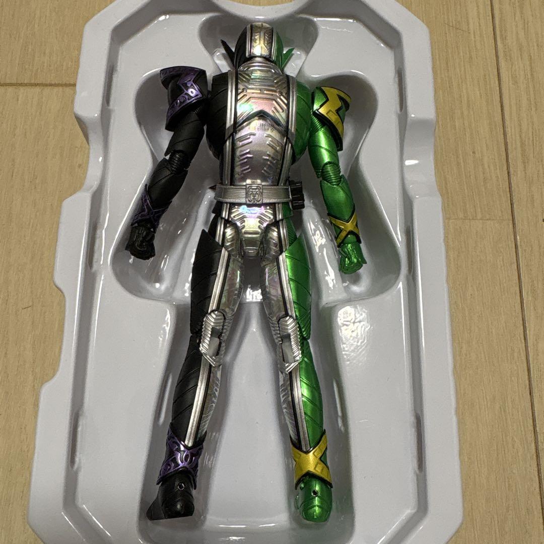 S.H.Figuarts真骨彫 仮面ライダーWサイクロンジョーカーエクストリーム