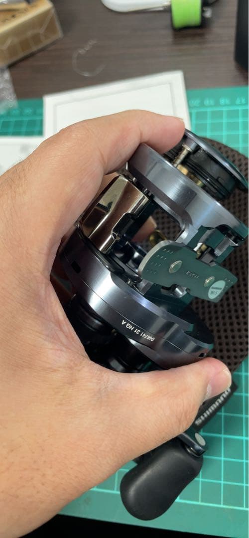 シマノ 24 カルカッタコンクエスト シャローエディション 30HG 美品!! シマノ 24 カルカッタコンクエスト シャローエディション 30HG 美品!!