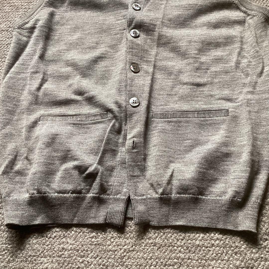 『ジョン•スメドレー×ビームスF  ハイゲージ グレーベスト』美品‼️ 英国製 『ジョン•スメドレー×ビームスF  ハイゲージ グレーベスト』美品‼️ 英国製