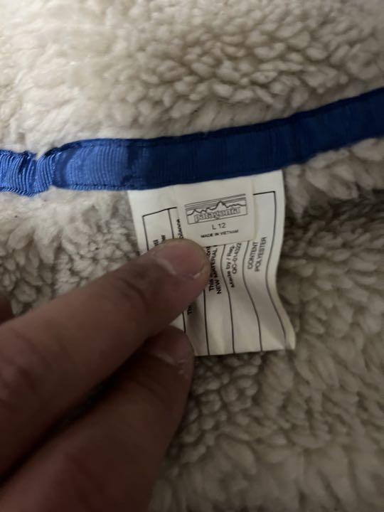 patagonia パタゴニア フリースジャケット ボーイズ　キッズ