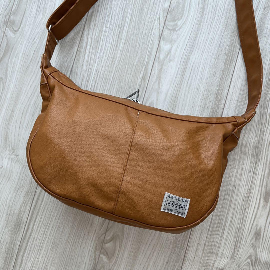 PORTER ポーター　フリースタイル　ショルダーバッグ　ブラウン FREE STYLE(フリースタイル) SHOULDER BAG(L) | 吉田カバン