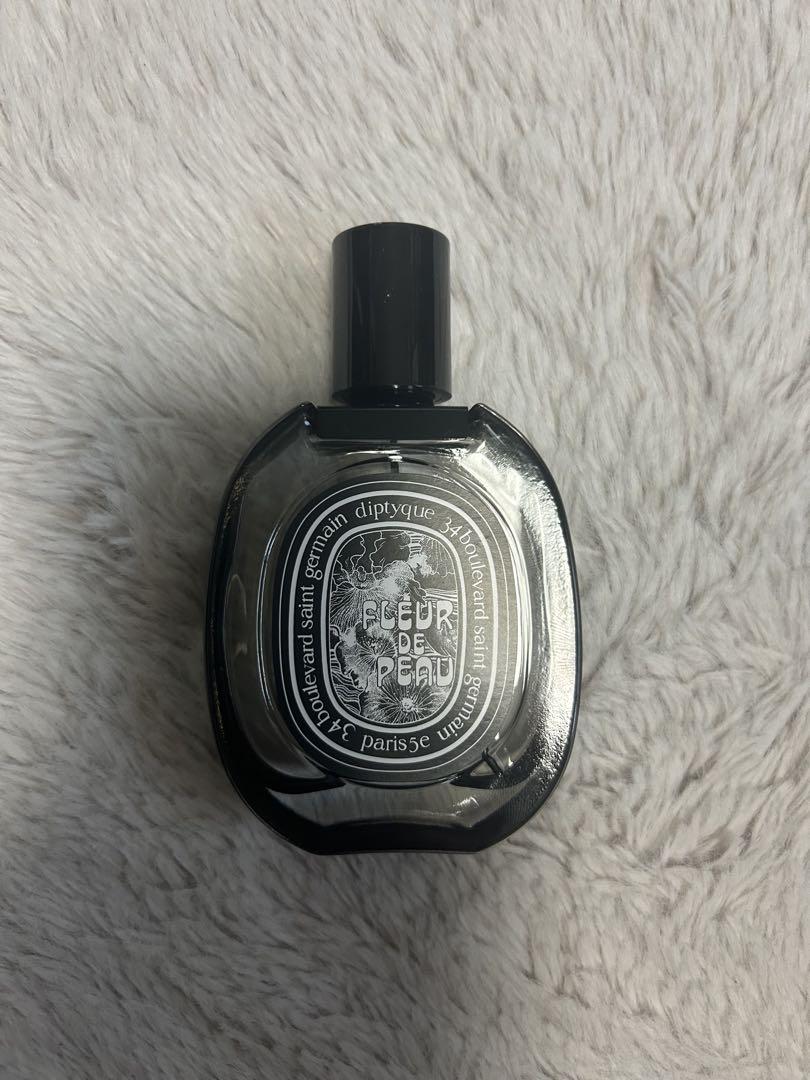 ディプティックdiptyque FLEUR DE PEAU 香水