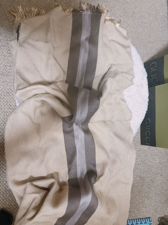 グッチ ウール100%マフラー グッチ ウール100%マフラー