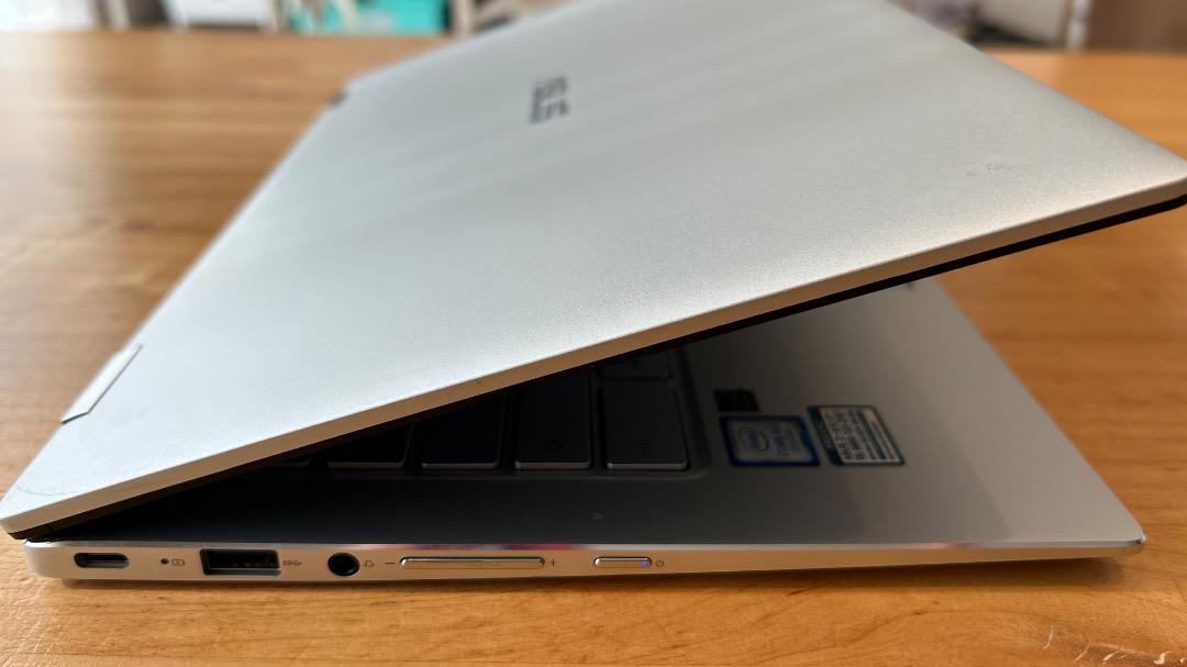 m3-8100Y