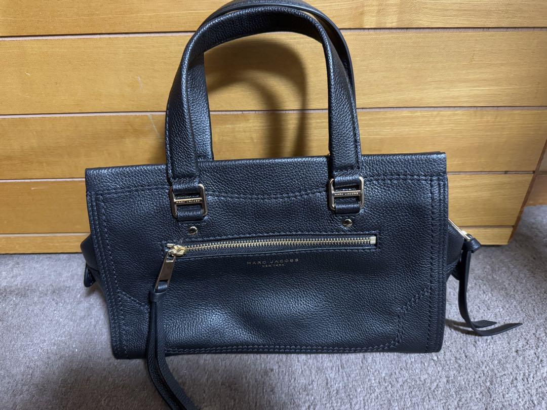 半額ストア MARC JACOBS クルーザーラージレザー ブラック バッグ