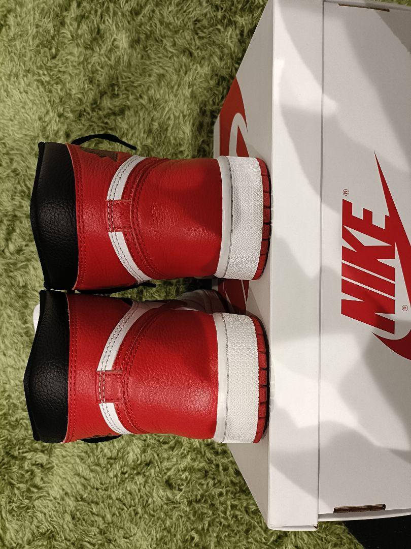 靴 Nike Air Jordan 1 High OG Heritage
