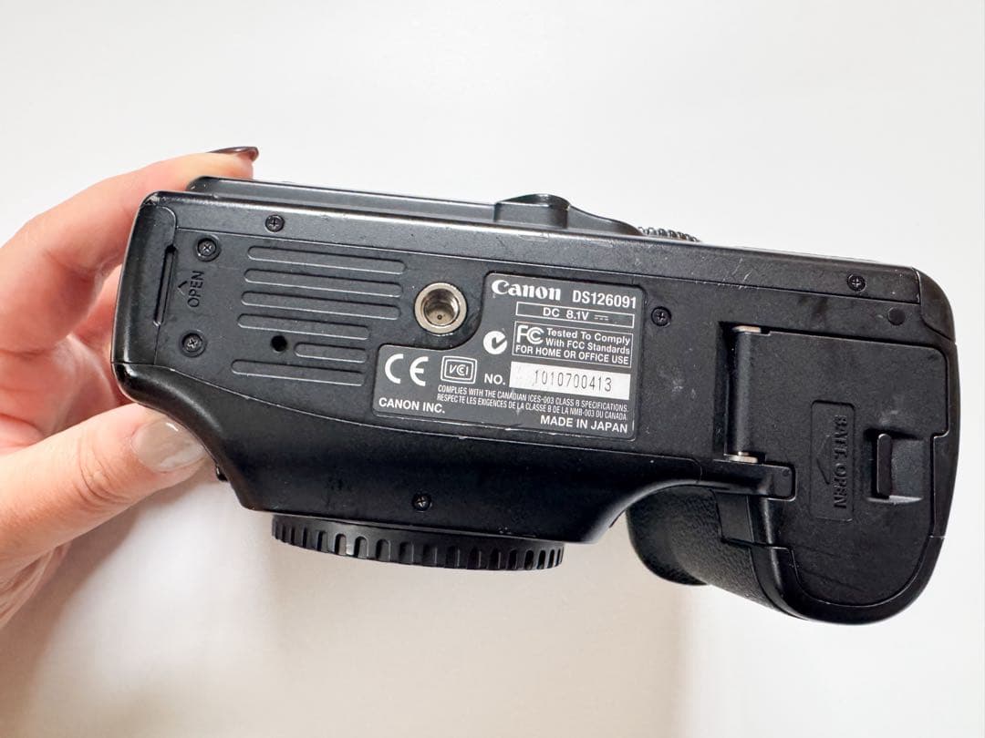 Canon EOS5D 初代 デジタル一眼レフ バッテリー CFカードアダプター Canon EOS5D 初代 デジタル一眼レフ バッテリー CFカードアダプター