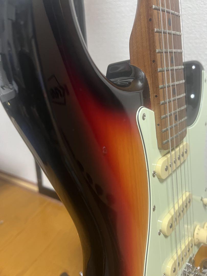 バッカス ストラトローステッドメイプル指板3TS BST-1-RSM/M