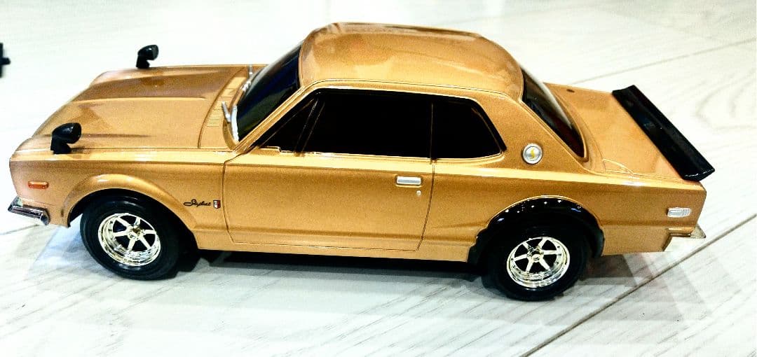 非売品R/C日産スカイライン 2000GT-R ハコスカ ゴールド1/20 非売品R/C日産スカイライン 2000GT-R ハコスカ ゴールド1/20