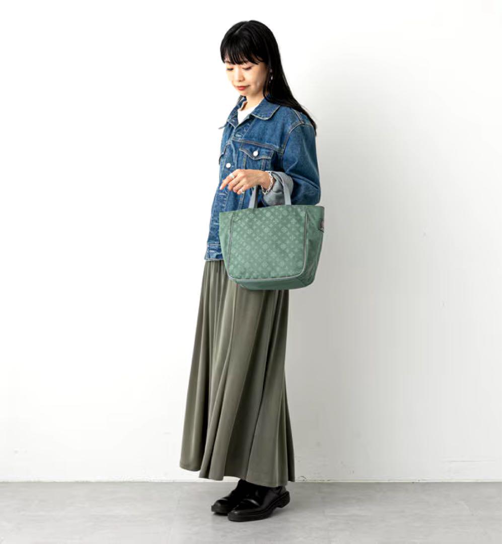 美品 russet ラシット エブリデイトートバッグ モノグラム 総柄