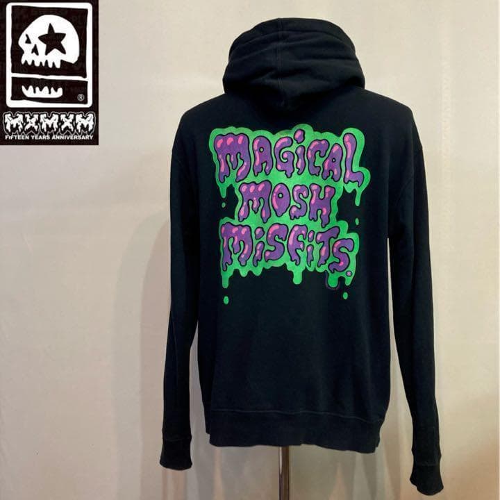 マモミダブルジップアップ パーカー ネックウォーム付きブラック Lサイズ