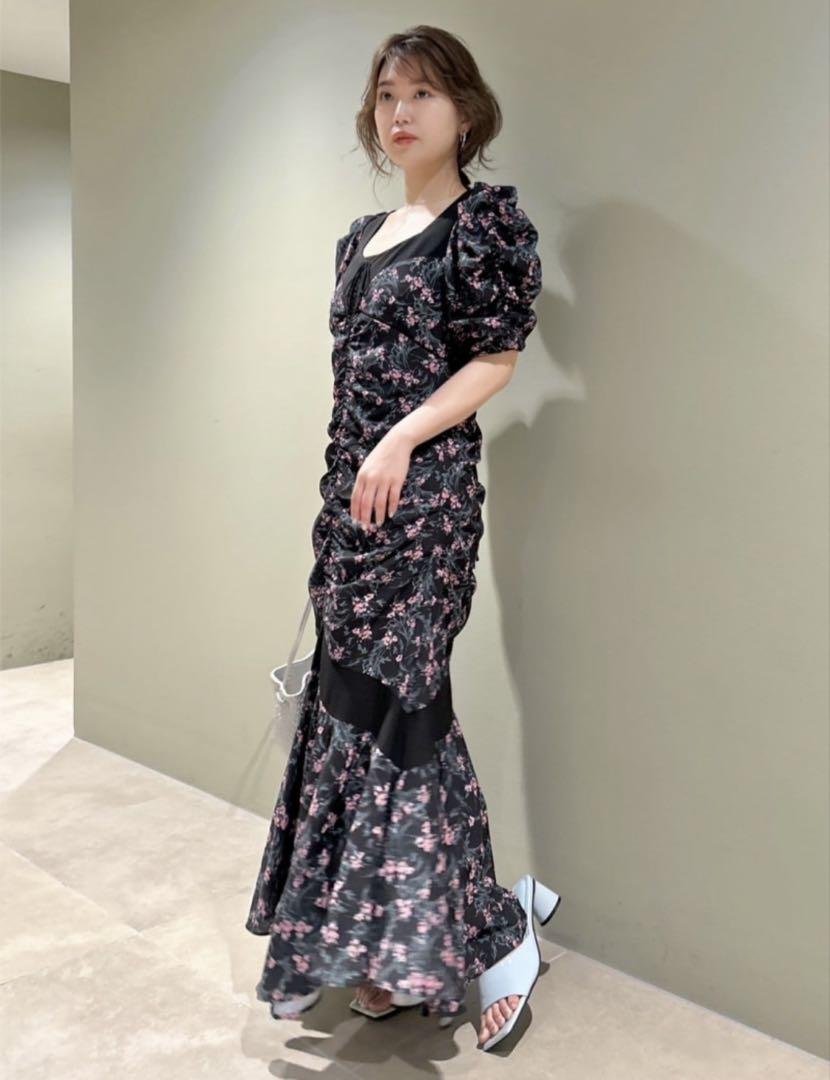 24SS✨ LILY BROWN シフォンドッキングバリエプリントワンピース M 楽天市場】【SALE／40%OFF】シフォンドッキングバリエプリント