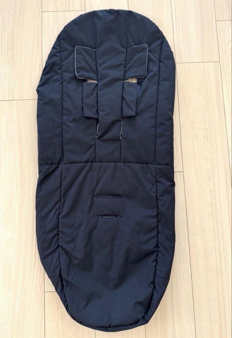都内で Cybex 美品 プラチナムフットマフ ブラック グレー その他