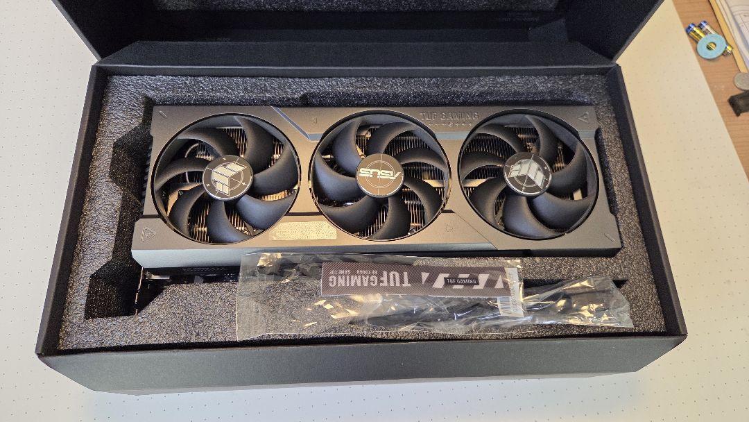グラフィックボード・グラボ・ビデオカード ASUS TUF RTX 4080 O16G GAMING