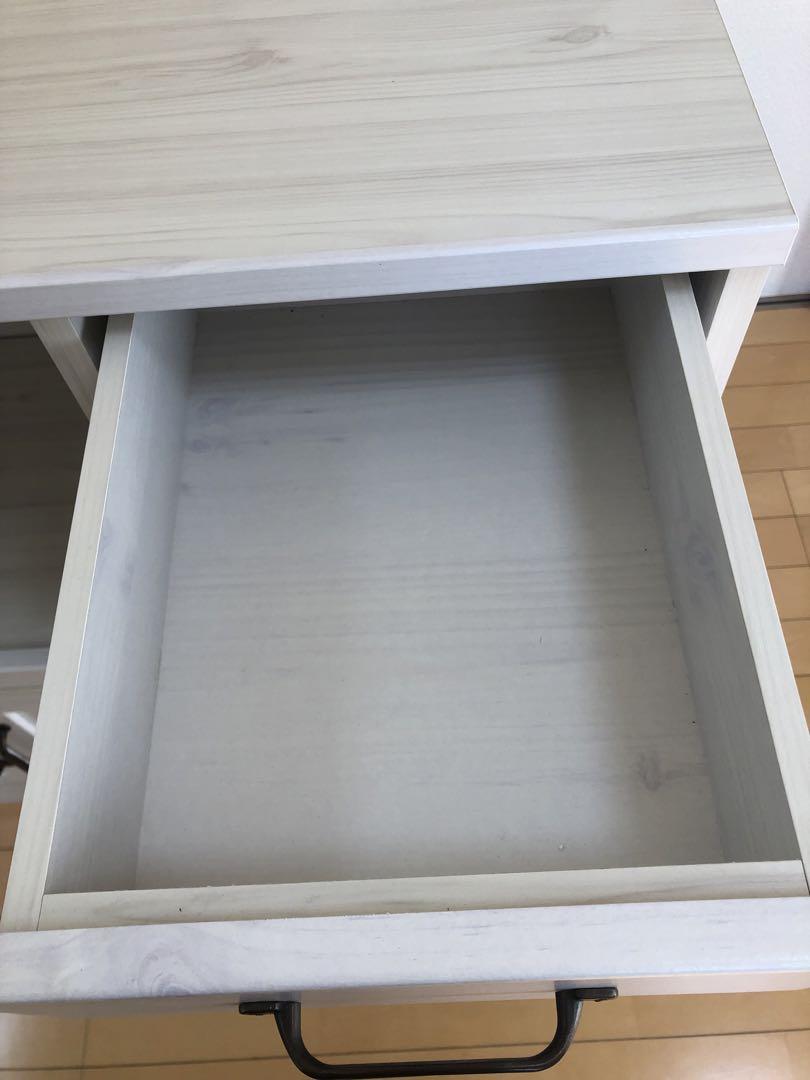 たのメル便　小さめ　北欧風　白色　キッチンカウンター　食器棚　レンジ台