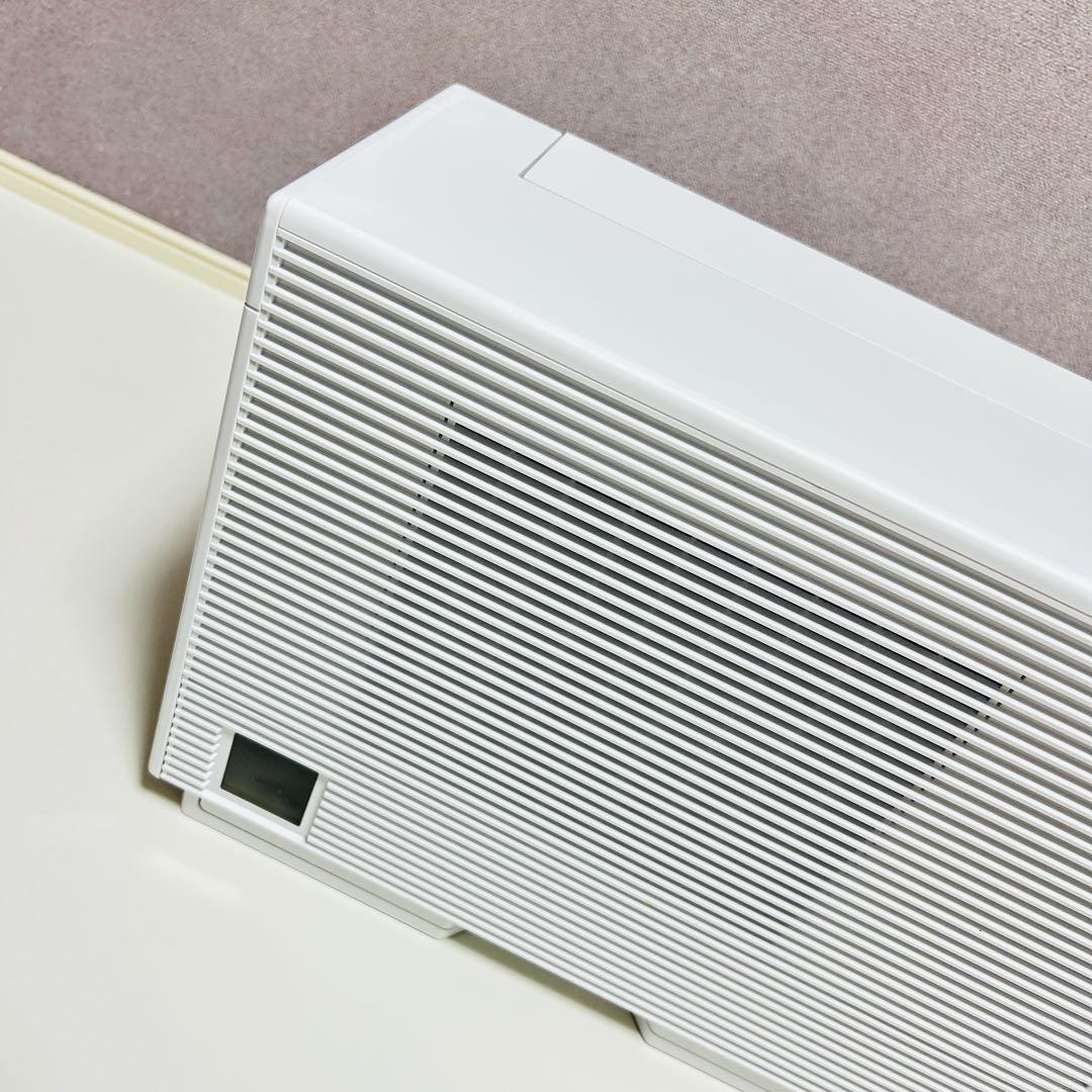 【ほぼ未使用】Panasonic 衣類乾燥除湿機 F-YZVXJ60-W
