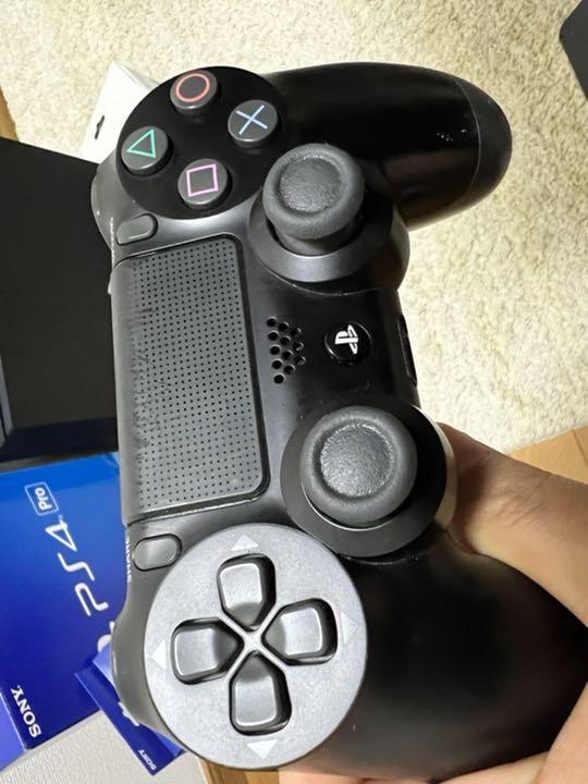 であること⑷ PlayStation®4 ブラック CUH-7000BB01おまけ付き dY9jI-m24346144271 Pro ✝きたいと