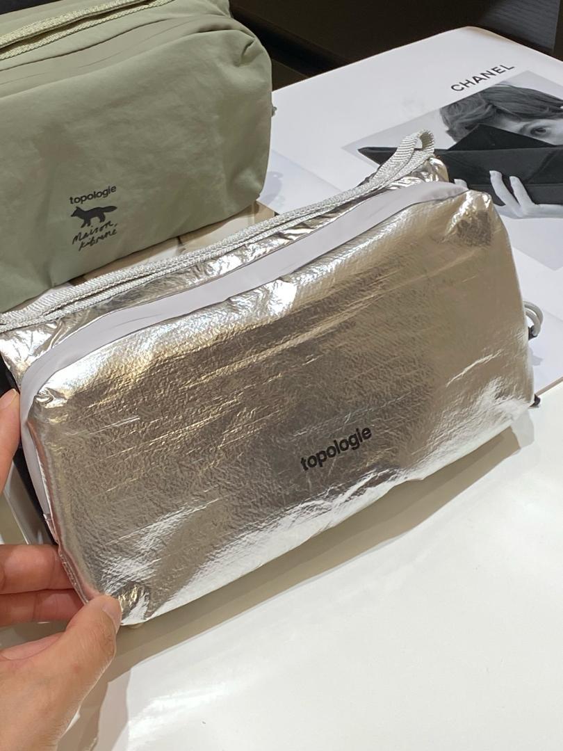 ま*ー様 新品 topologie トポロジー ショルダーバッグ 大容量 シルバ ま*ー様 新品 topologie トポロジー ショルダーバッグ 大容量