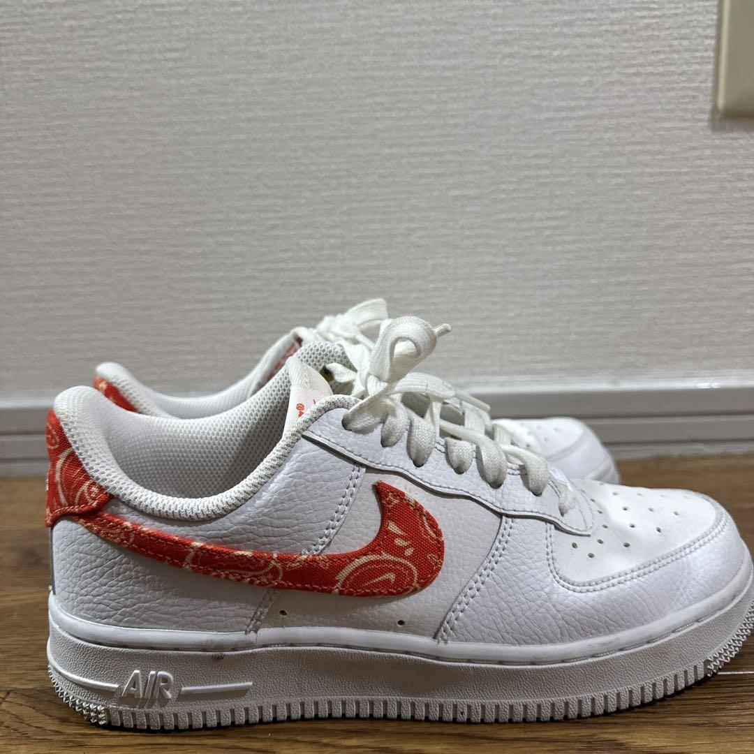 Nike Air Force 1 ホワイト/オレンジ バンダナ柄