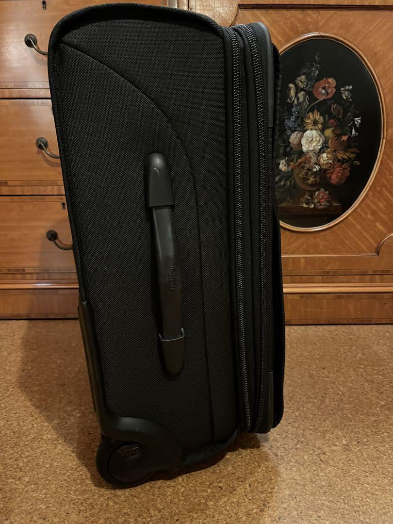 TUMI スーツケース　ビジネス　キャリーケース　黒