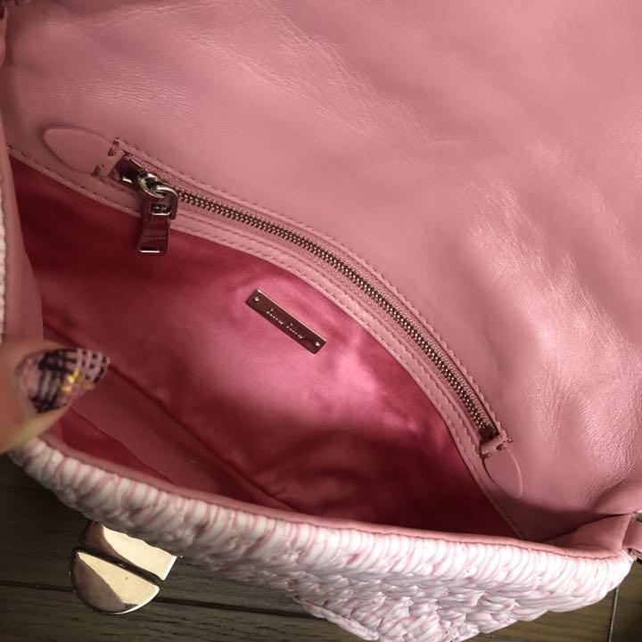 美品❣️ 正規品 miumiu ナッパクリスタル ハンドバッグ お値下げ 直売卸売り 美品❣️【正規品】miumiu ハンドバッグ お値下げ❣️ *ナッパクリスタル* ハンドバッグ