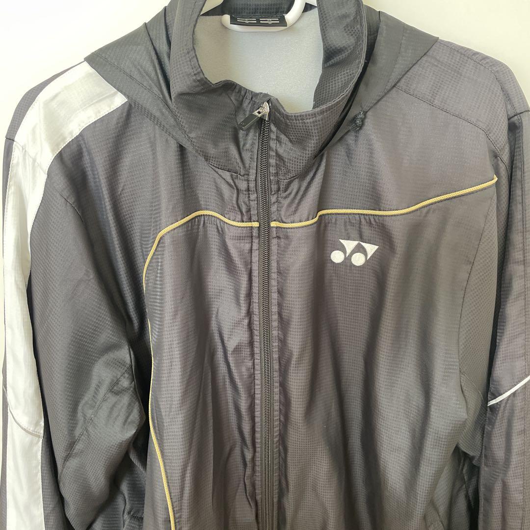 ヨネックス　YONEX バトミントン　テニス　ウェア　ウインドブレーカー