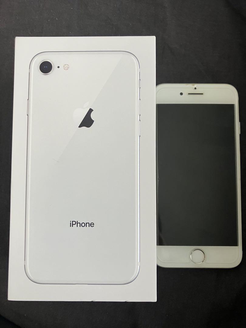 【大容量‼️】 iPhone8 シルバー 256GB 本体 Apple iPhone8(256GB、シルバー 、本体・箱)