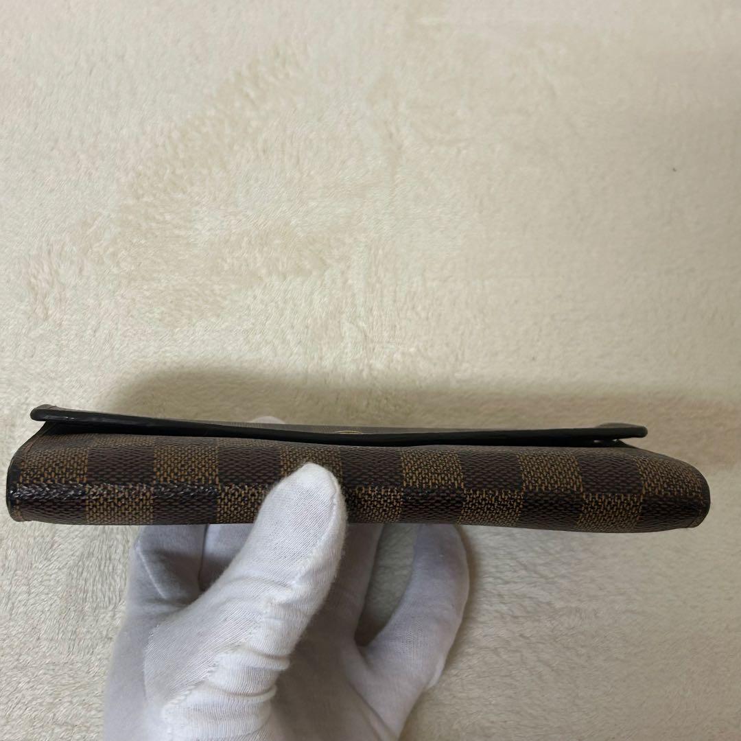 VUITTON