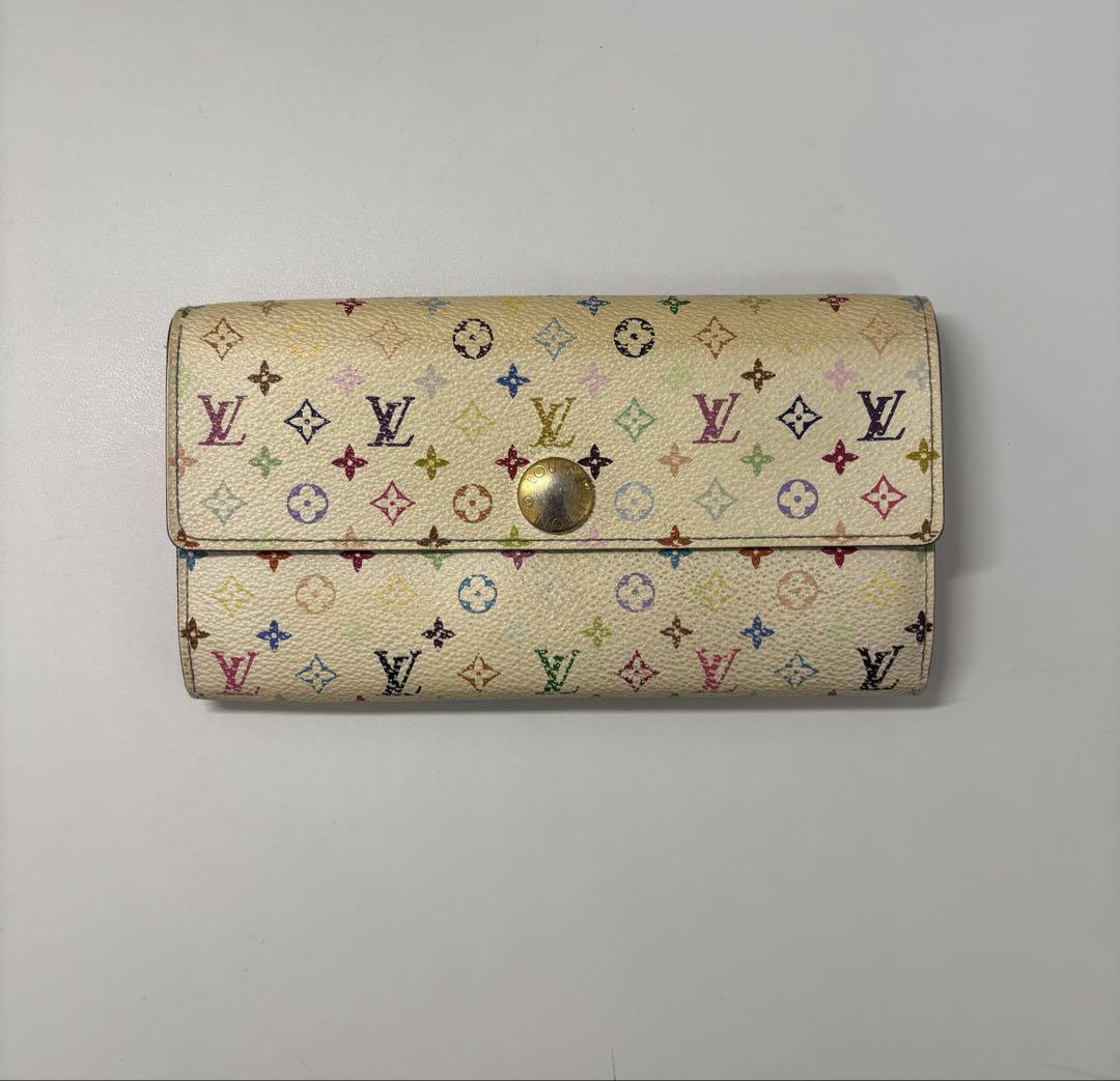 Louis Vuitton ルイヴィトン 二つ折り財布 多色
