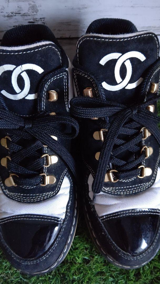 CHANEL ヴィンテージ ハイカットスニーカー 36size 1994' - メルカリ CHANEL ヴィンテージ ハイカットスニーカー 36size 1994' - メルカリ