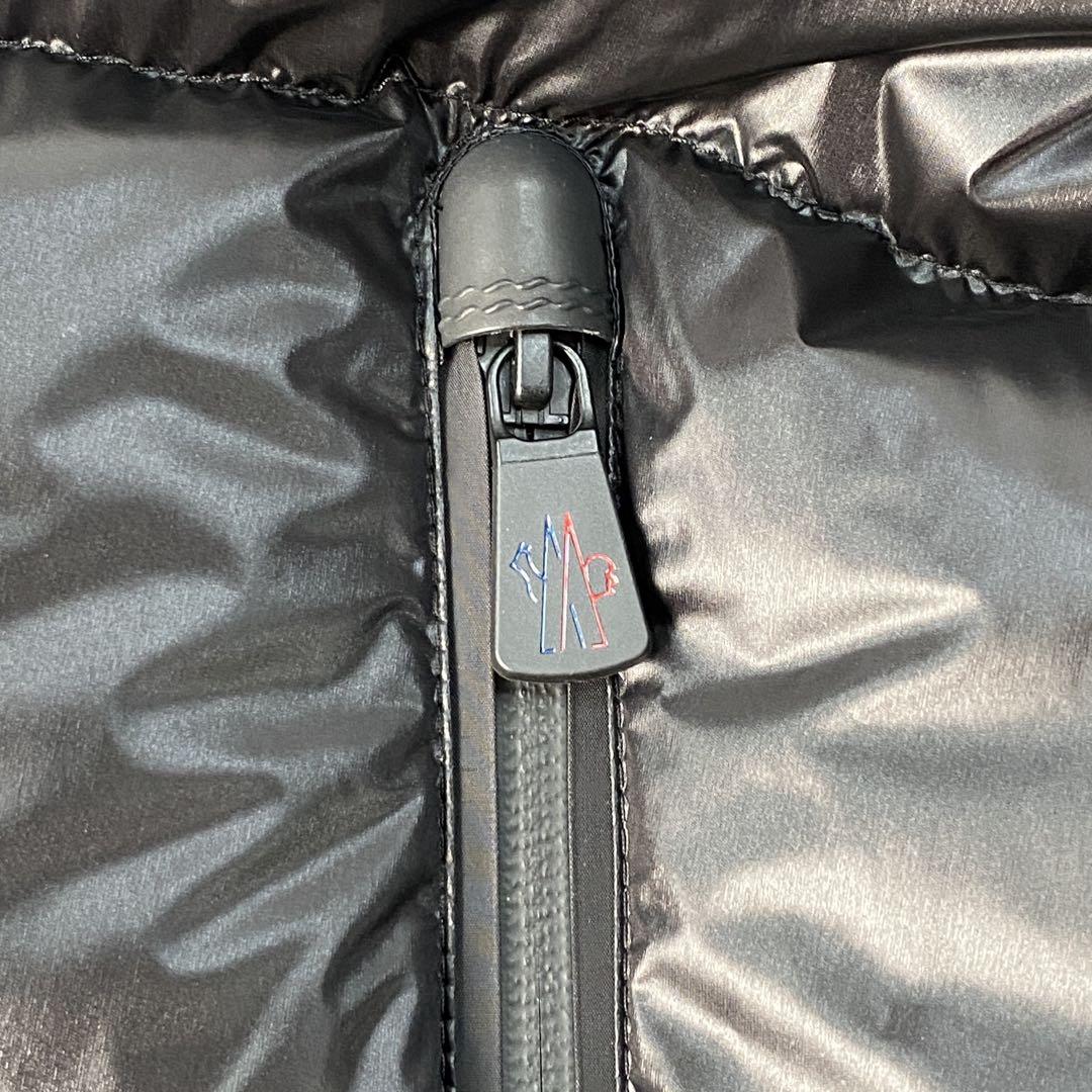 美品 モンクレール MONCER ダウンジャケット HINTERTUX サイズ3