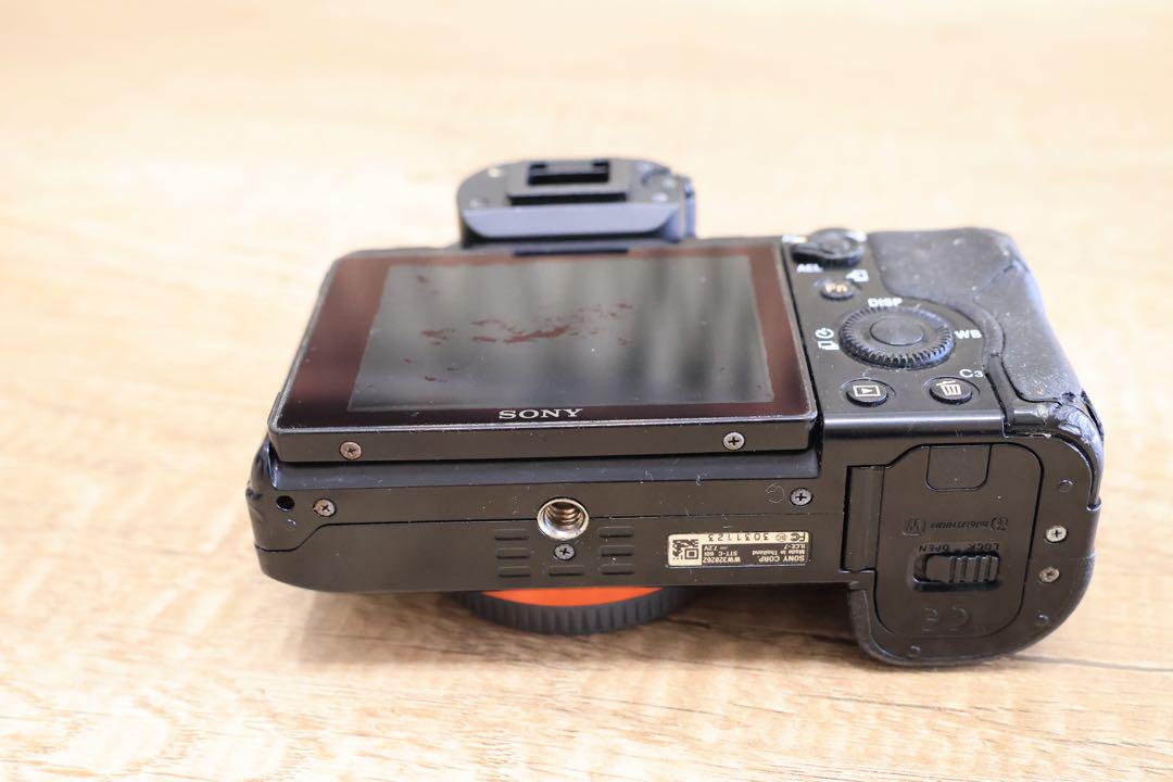 SONY α7 ボディ ILCE-7 フルサイズミラーレスカメラ